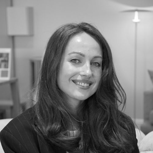 Milana B&W Headshot 500 x 500